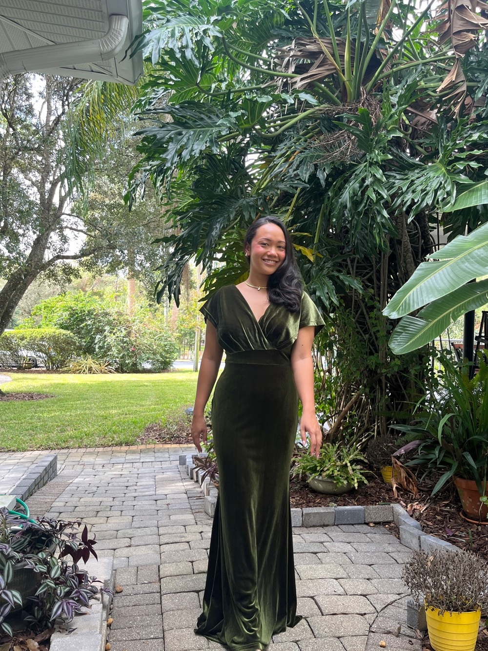 Elegant Olive Green Velvet Evening Gown - Women's Dress